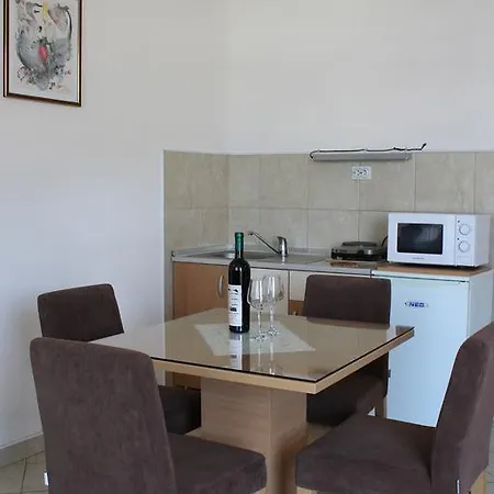 Nestor Apartament
